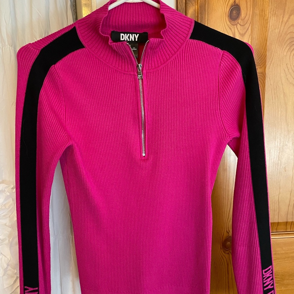 DKNY Fuchsia Ribbed Knit Top